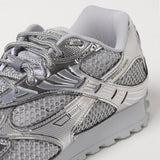 Close-up of Bottega Veneta athletic hardware and fine stitching