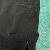 Texture and finish detail of Balenciaga luxury piece style No.095