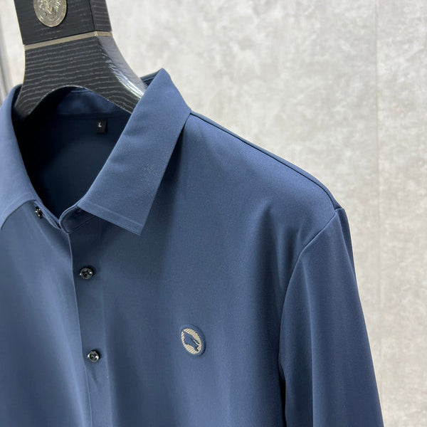 Three-quarter angle view of Burberry luxury piece style No.394