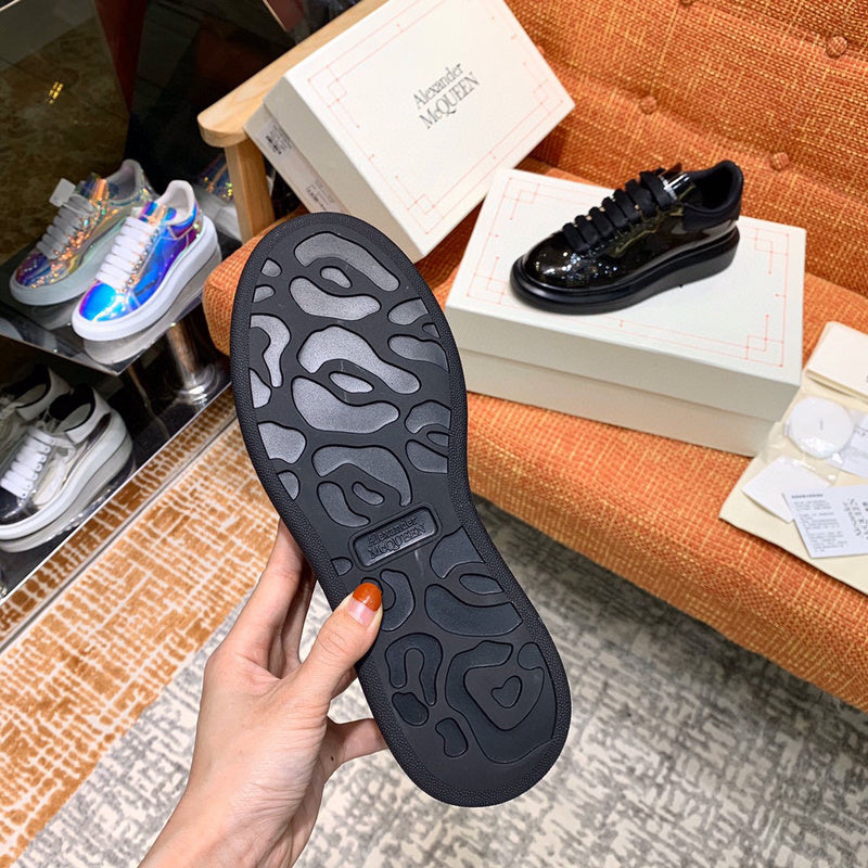 Alexander McQueen shoes Style 314 - top view showing design