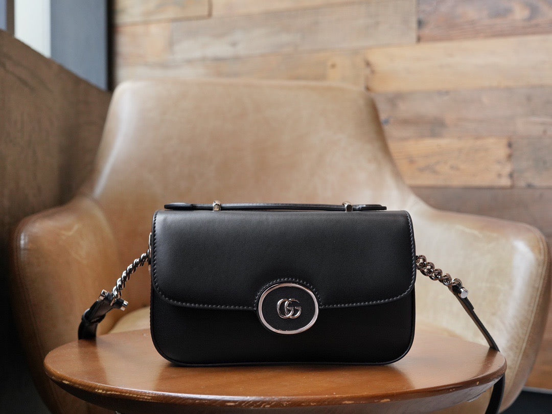 Gucci Wallets- Gucci Petite Mini Shoulder Bag Elegant Everyday Leather Wallet