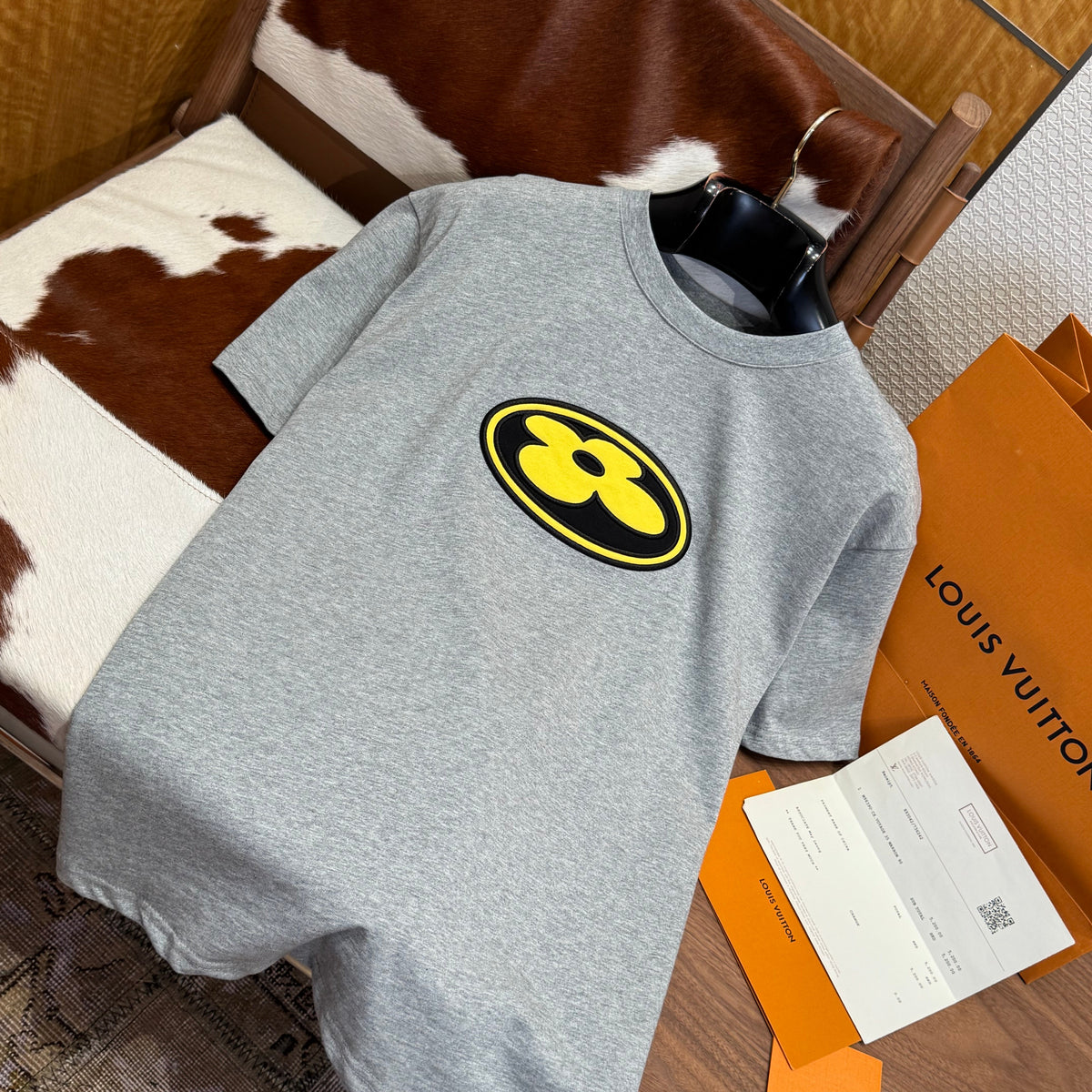 Louis Vuitton T-Shirts- Louis Vuitton Lou T-shirt Premium Designer Cotton T-Shirt