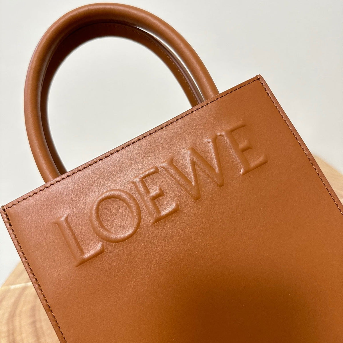 Bags- Loew Standard A5 Tote Bag Elegant Everyday Designer Handbag