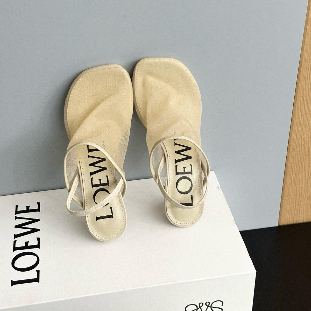 Shoes- Loew Heels Comfortable Everyday Designer Shoes