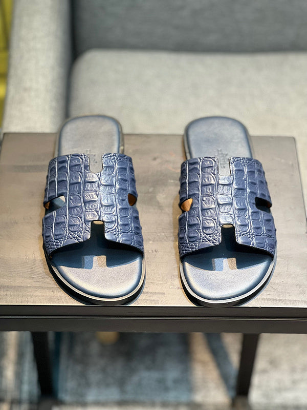 Hermes shoes Style 020 - logo and branding close-up