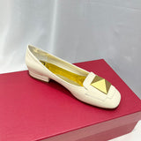 Full silhouette view of Valentino Garavani luxury piece style No.221