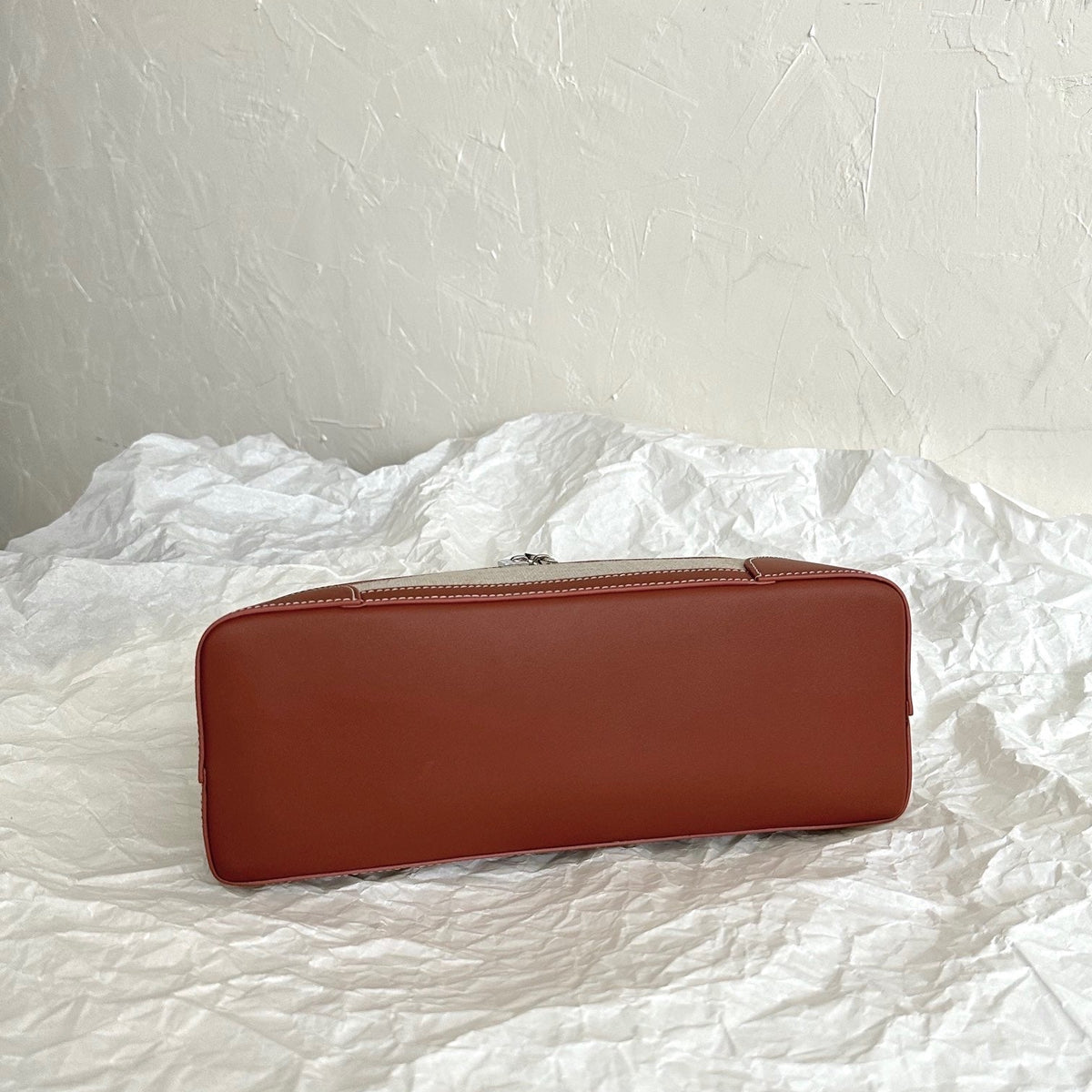 Bags- Loro P Extra Pouch L27 Luxury Designer Leather Handbag