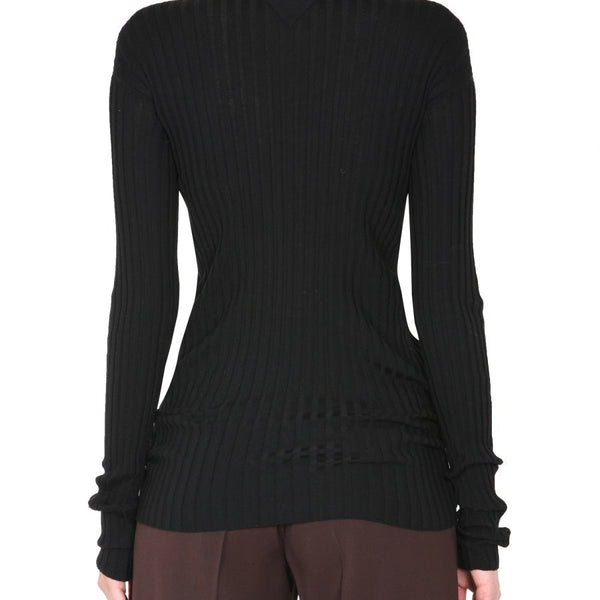 Bottega Veneta premium sweaters & pullovers detail and craftsmanship close-up