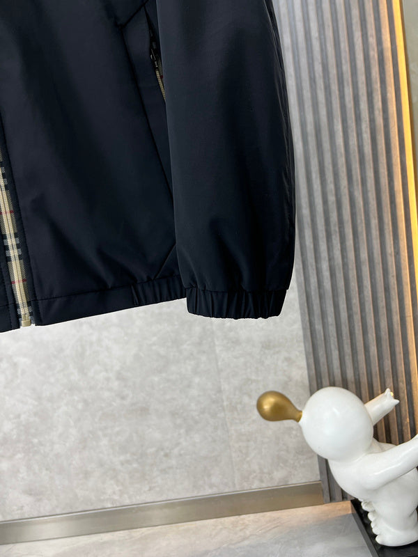 Styling view of Burberry luxury piece style No.354