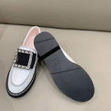 Back view of Roger Vivier luxury piece style No.075