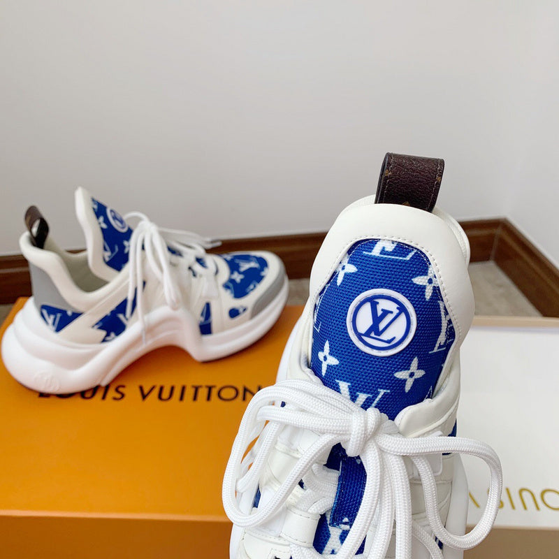 Louis Vuitton shoes Style 375 - logo and branding close-up