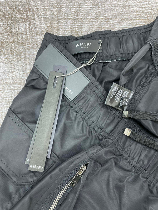 Front view of Amiri luxury piece style No.054