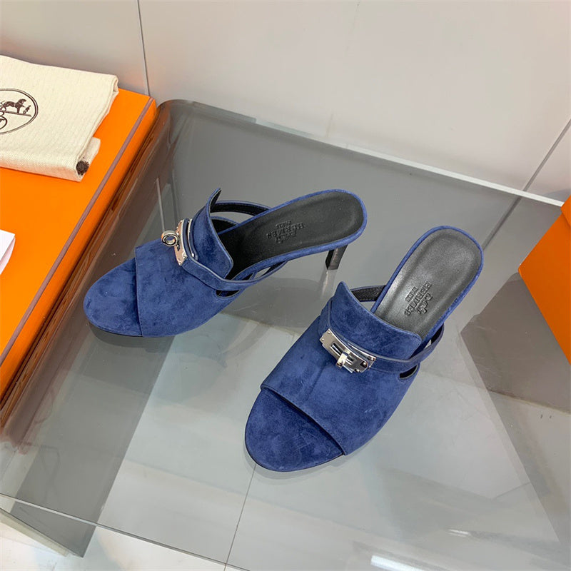 Hermès Black Bow-Detail Flats - Sole Detail View