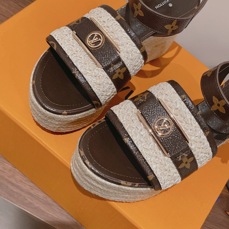 Louis Vuitton shoes Style 356 - full pair display