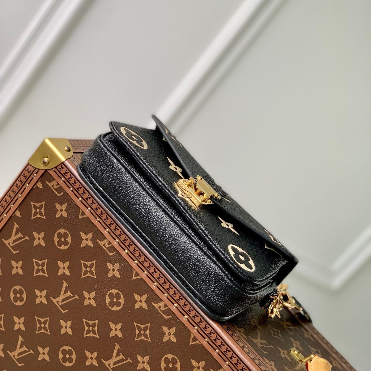 Louis Vuitton Bags- Louis Vuitton Lou Pochette Metis East West Bag Elegant Everyday Designer Handbag