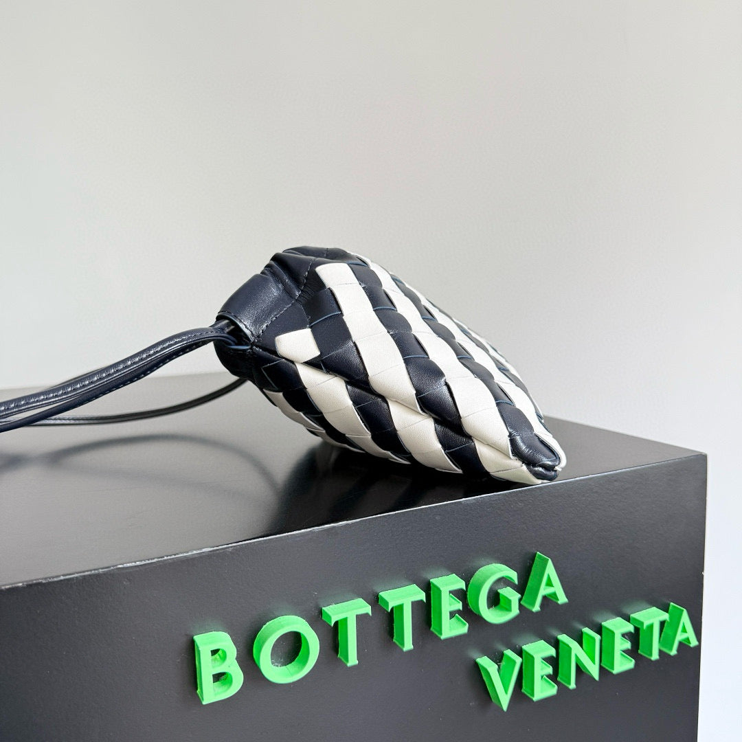 Accessories? Bott V Small Dustbag Premium Everyday Designer Accessory