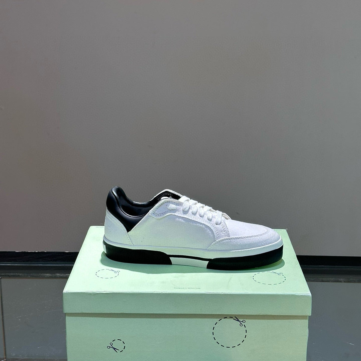 Shoes- Off W Trainers Comfortable Everyday Designer Shoes