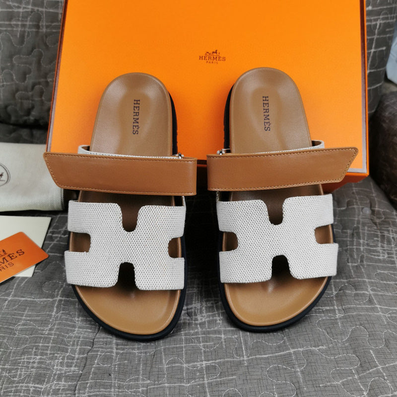 Hermes sandals Style 106 - back heel detail