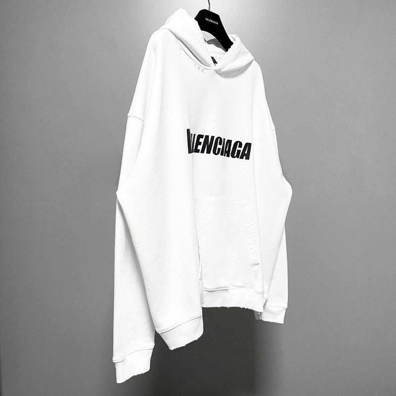 Styling view of Balenciaga luxury piece style No.363