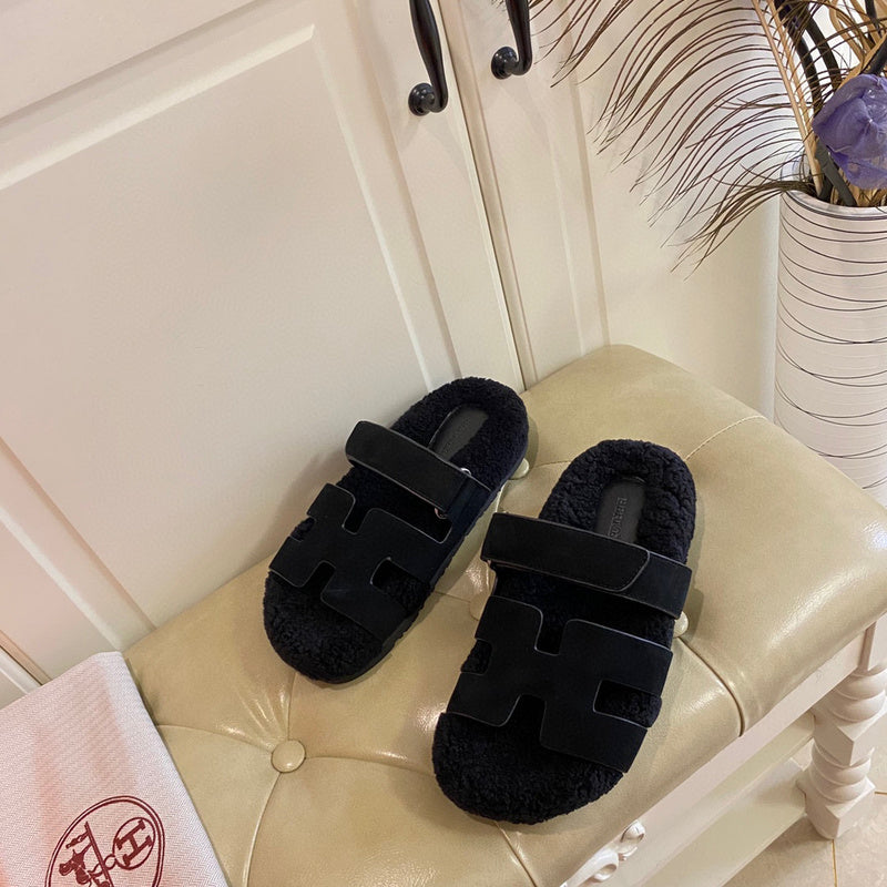 Hermès Red Flat Thong Sandals - Lifestyle Styling Shot