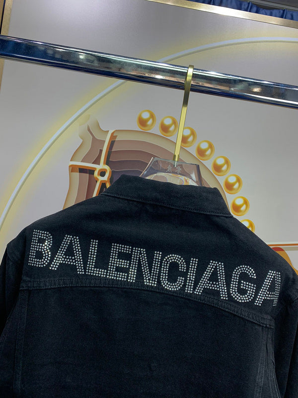 Front view of Balenciaga luxury piece style No.073