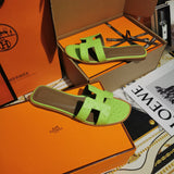 Hermes sandals Style 130 - back heel detail