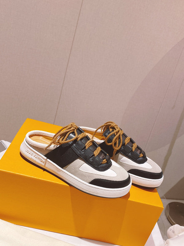 Louis Vuitton shoes Style 327 - close-up of iconic logo design