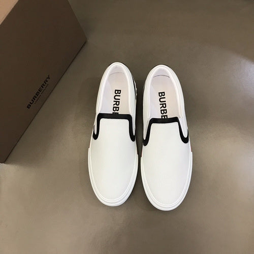 Burberry shoes Style 249 - texture and material detail