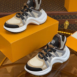 Louis Vuitton shoes Style 326 - back heel detail
