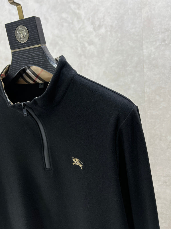 Three-quarter angle view of Burberry luxury piece style No.303