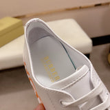 Burberry shoes Style 422 - logo and branding close-up