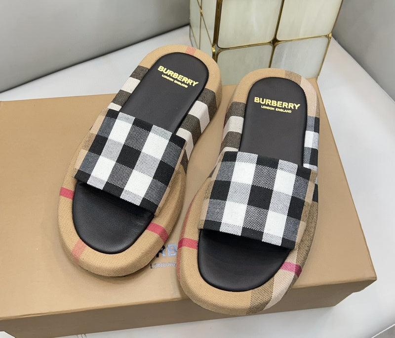 Burberry Camel High-Top Sneakers - Toe Detail View