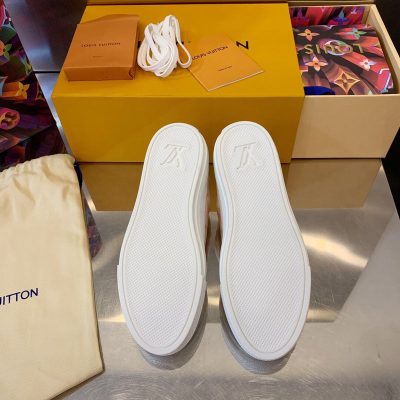 Styling view of Louis Vuitton luxury piece style No.088