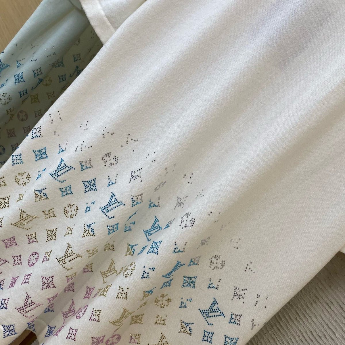 Louis Vuitton T-Shirts- Louis Vuitton Lou T-shirt Casual Everyday Designer Tee
