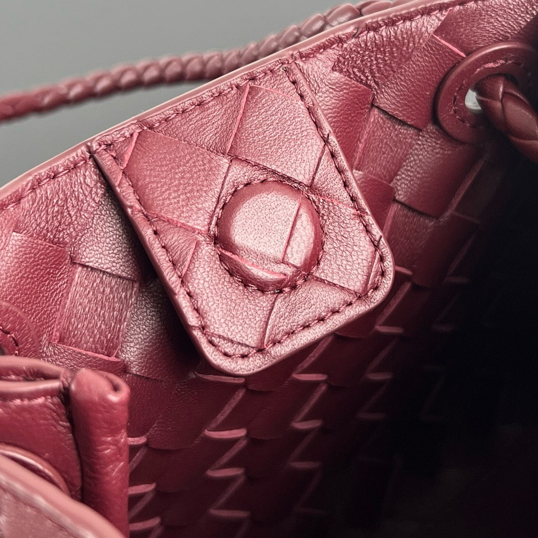 Bags- Bott Small Parachute Chain Bag Premium Designer Shoulder Bag