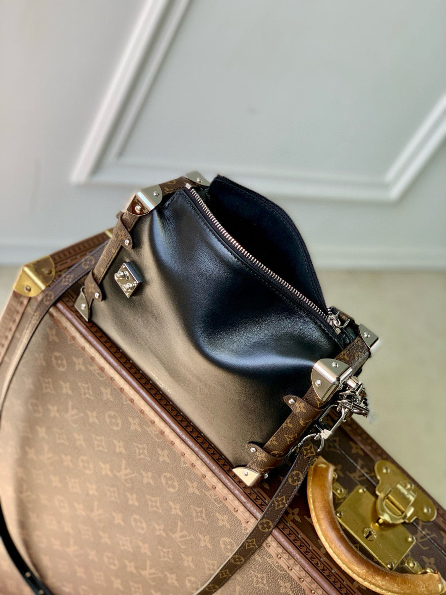 Velouxe Bags?  Velouxe Lou Side Trunk Vibe Mm Bag Luxury Designer Leather Handbag