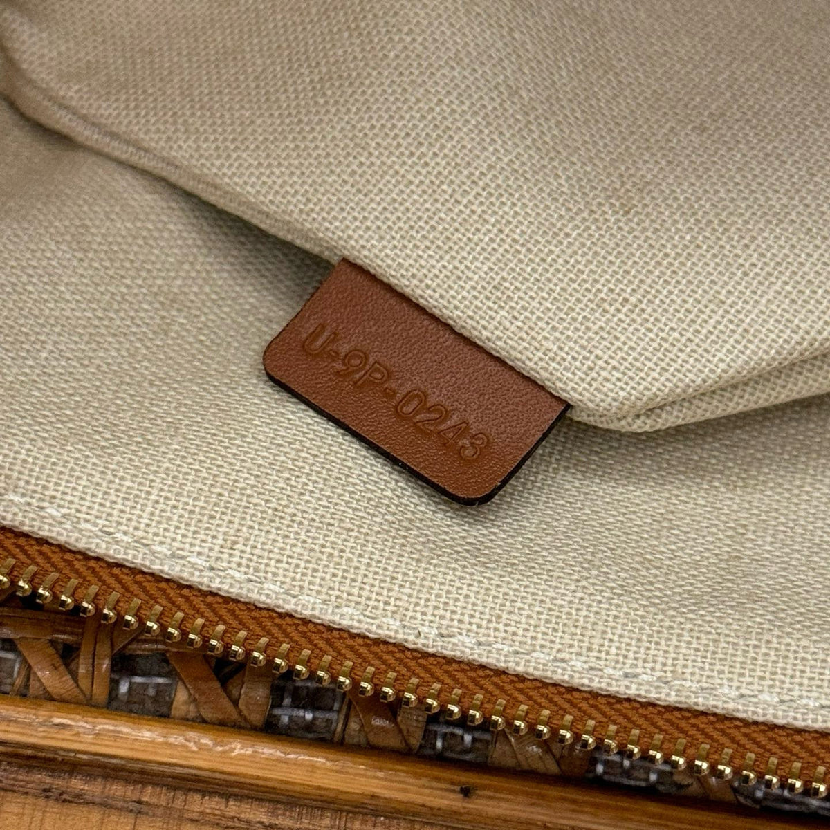 Bags- Cel Small Pouch With Strap Elegant Everyday Designer Handbag
