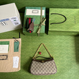 Gucci Ophidia Small Shoulder Bag detail shot – designer craftsmanship and quality
