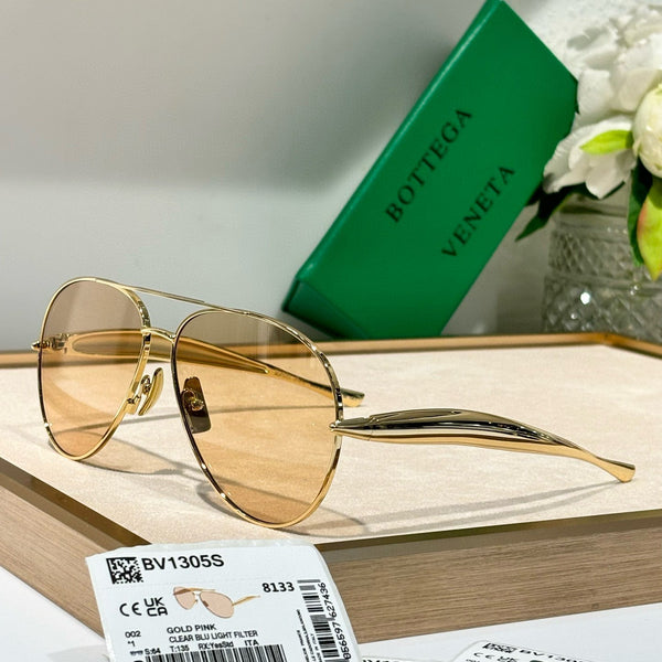 Front view of Bottega Veneta Sunglasses premium piece
