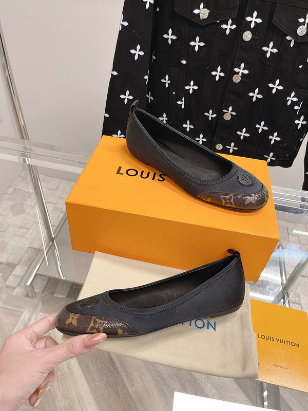 Louis Vuitton shoes Style 351 - angled studio shot