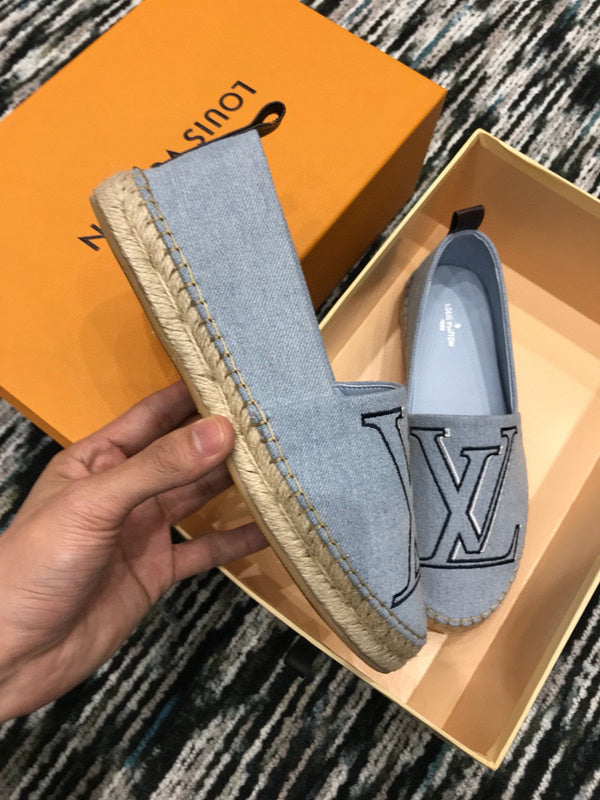 Louis Vuitton shoes front view designer style