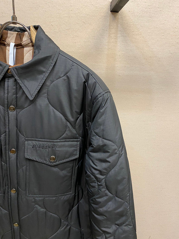 Full silhouette view of Burberry luxury piece style No.299