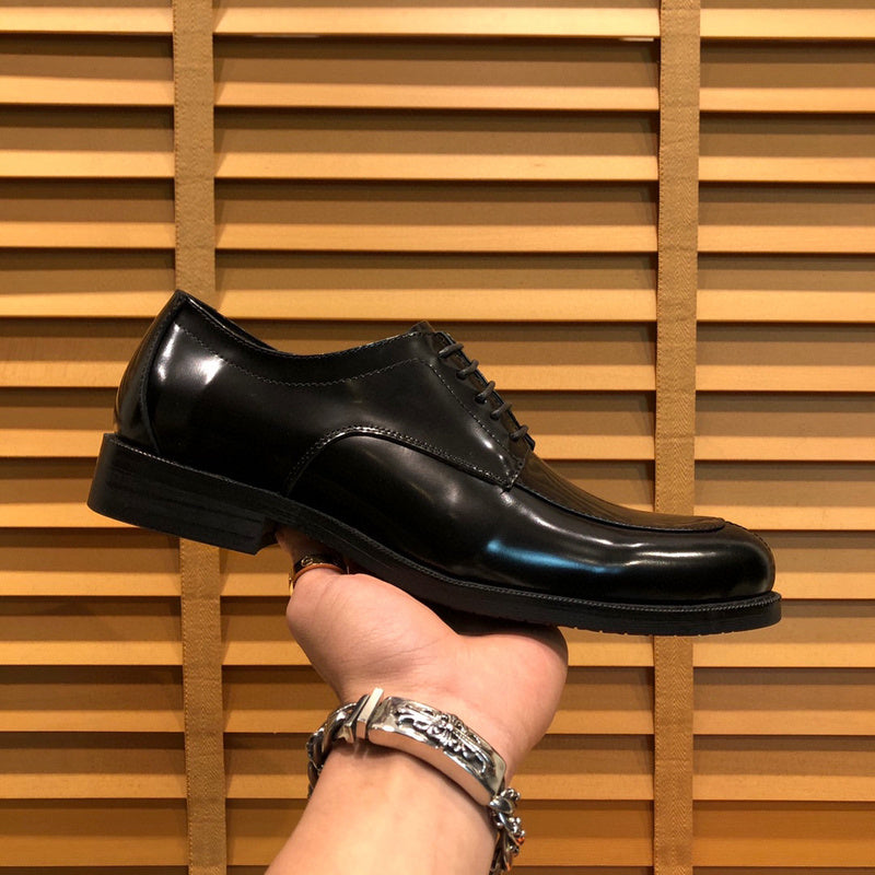 Hermes shoes Style 050 - side profile detail