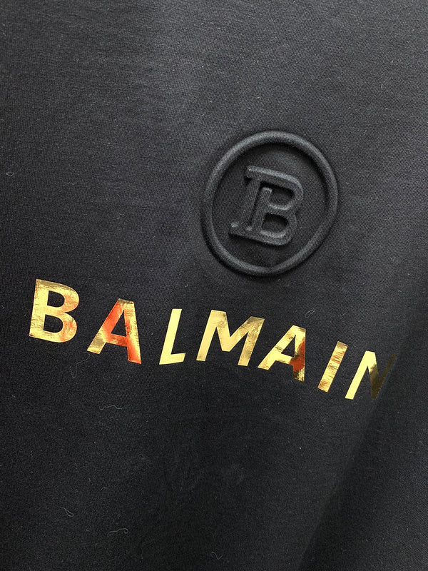 Full silhouette view of Balmain luxury piece style No.069