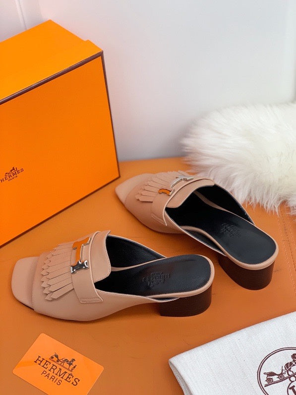 Hermes shoes Style 391 - logo and branding close-up