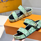 Louis Vuitton shoes Style 370 - texture and material detail