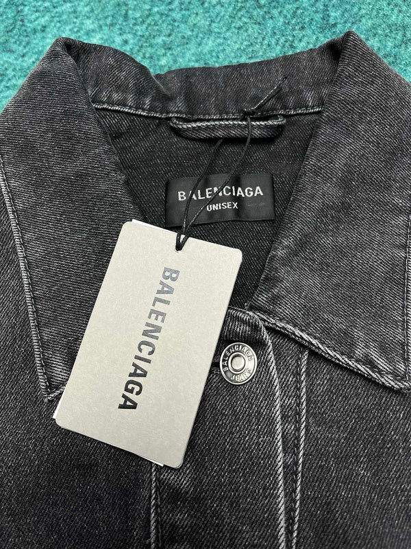 Back view of Balenciaga luxury piece style No.105