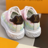 Front view of Louis Vuitton luxury piece style No.119