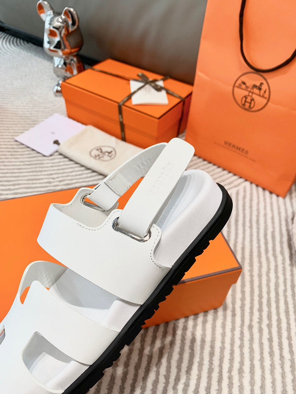 Hermes sandals Style 213 - top view showing design