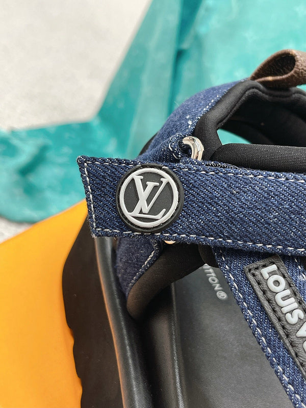 Louis Vuitton Red Loafer Flats - Heel Detail View